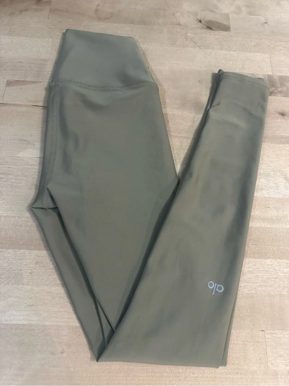 ALO Yoga high rise airlift leggings